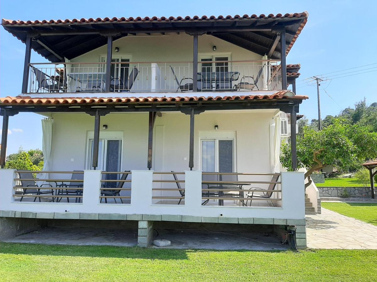 אורמוס פנגיאס Latoura Studios מראה חיצוני תמונה